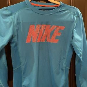 Nike long sleeve shirt